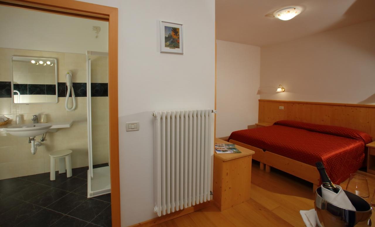 Hotel Zurigo Мольвено Экстерьер фото