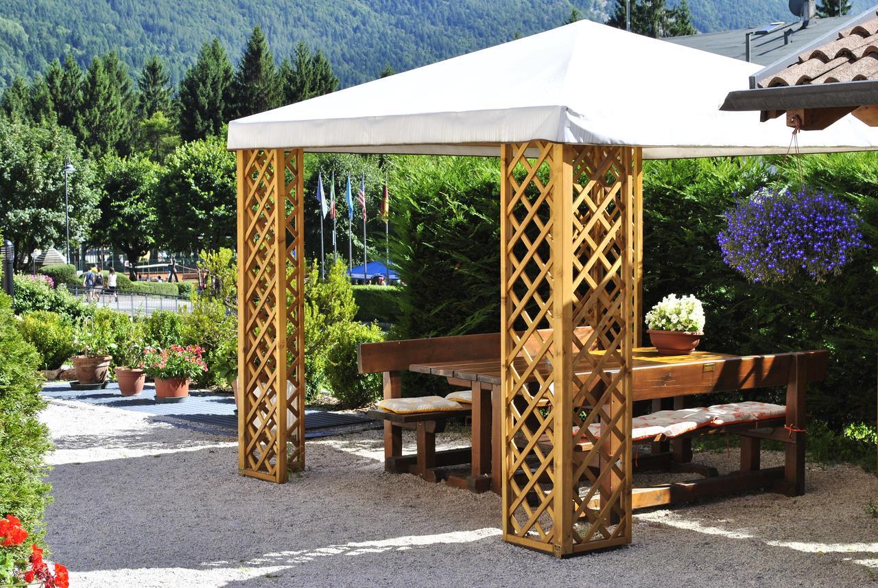 Hotel Zurigo Мольвено Экстерьер фото